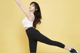 元气女孩程潇，“漫画腿”身材惹人羡慕，坚持锻炼蜕变新生图片