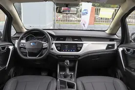 4.99万起售，日常代步的精品小型SUV，月销量排名稳居前5的远景X3图片