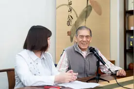 83岁相声表演艺术家李如刚首次网络直播：师父侯宝林曾嘱托要扎根河北图片
