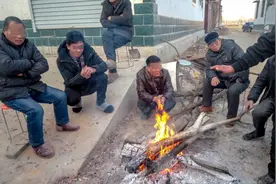 农村天然气取暖被弃用，煤炭价格飙升，取暖成本涨，政府会补贴吗图片