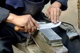 磨刀横磨还是竖磨？很多人一直没做对，教你正确方法，旧刀变新刀图片