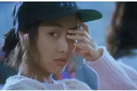 小时候像爸爸，长大了像妈妈，朱茵女儿实力演绎啥叫“完美逆袭”图片