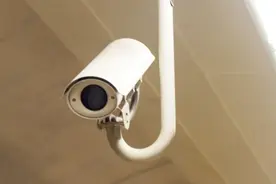 四部门开展摄像头黑产治理：150元买70多个ID，你的摄像头或被“实时直播”图片