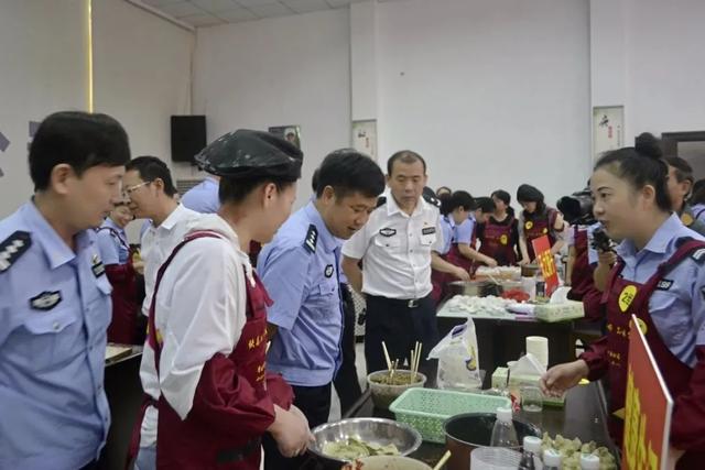 黑米烩花胶 2026年黑米花胶的做法大全