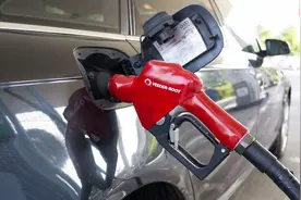 车子开了几年后，坏的地方越来越多？可能是你做了这4件错事图片