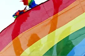 直到我们在彩虹光谱中看见彼此——爱不止一种，爱只有一种图片