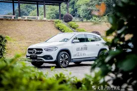 颜值更年轻，空间更充裕，试驾全新奔驰GLA 200图片