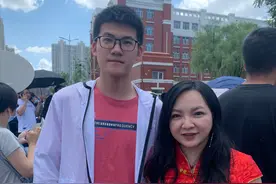 “旗开得胜”、“一举夺魁”…带你一起看2021高考图片