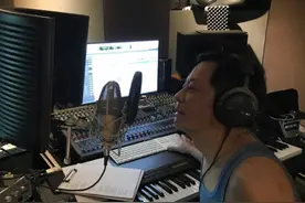 55岁王杰近照，妻离子散初恋亡，儿子陌生不像他，真的是一无所有图片