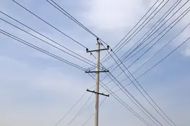 分享一波小清新的电线杆摄影图片