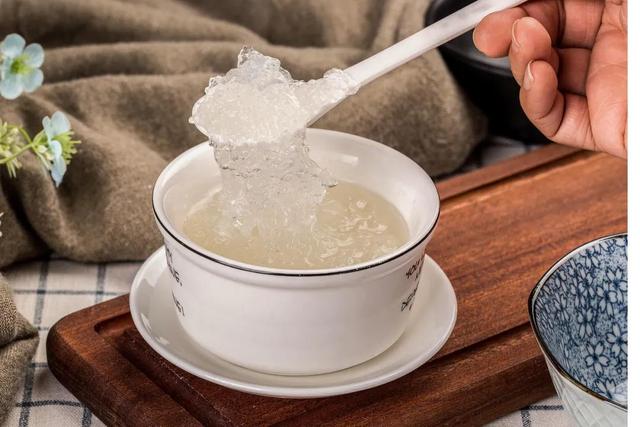 海參花胶生蚝汤 2026年海参煲花胶