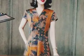 100%桑蚕丝和100%真丝区别在哪里？有弹性真丝裙装是100%真丝吗？图片