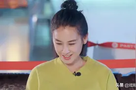 不熟？黄圣依亲妈没有女儿的电话，跟安迪奶奶没话聊，杨子忙求救图片