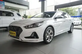 造型更运动，好开配置高，索纳塔九轻度测评图片