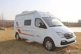 可旅行可商务的宇通B310房车，配置豪华功能全，布局适合小家庭图片