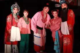 小苍娃的故事图片