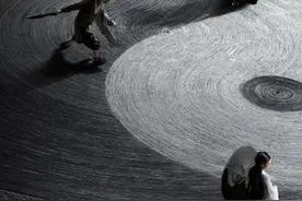 境州：一个有着强大自我的影子图片