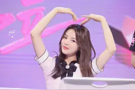 从工厂小妹到顶流女明星，杨超越是如何一步步走向成功的？图片