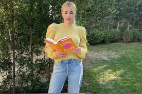 带火了“孕期穿搭”的Emma，她的显瘦显高秘籍，早春用太美了图片