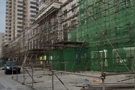 保定"景观路"部分路段商户门头被要求统一？记者走访核实图片