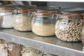 一个人最高级的自律：少管闲事图片