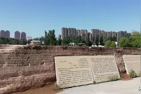 西安正在复建的汉长安城遗址，也是城市"中央公园"图片