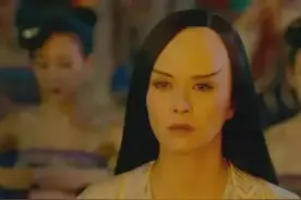 为艺术献身，大牌明星的尴尬造型，不好意思，我笑得太大声图片