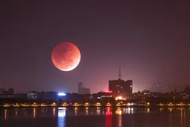 不祥之兆降临？11月19日“血月”又将出现！月食持续3小时29分钟图片