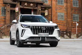 太绝了！改名换脸就能干掉哈弗H6？传祺这款SUV到底有何能耐图片