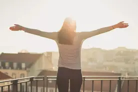 做不到这一点，自由职业也不能让你自由图片