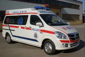 车主礼让救护车却被罚1800元扣了6分，告上法庭之后，结果出来了图片