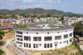 广东梅州五华县，是世界球王李惠堂的故乡，也是中国足球的发源地图片