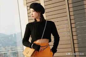 “云朵裤”才是适合40岁女人的下装，高级气质，搭衬衫毛衣都好看图片