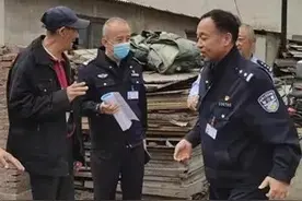 长春市第二看守所干警走进绿园区同心街道兴隆村，走访慰问该村五保户图片