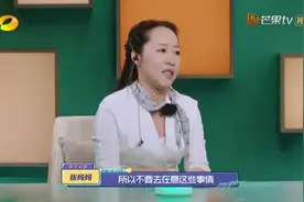 46岁绝经妈妈怀二胎，惹怒18岁女儿，要二胎必须老大同意？图片