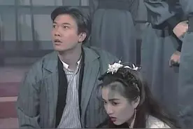 《大头绿衣斗僵尸》爱而不知的张北平，终是失去了一往情深的飘红图片