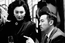 《和平饭店》三大谜团，陈佳影的梦话、野间的手帕与裴秋成的身份图片