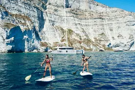 4个选择双体船的理由图片