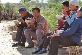 ​“穷死不耕丈人田，饿死不打亲人工”是何意？有人老了还不明白图片