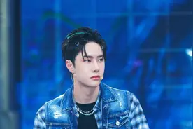 王一博这“半穿裤”太逗，一条裤子2裤腰，帅出新高度图片