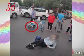 哈啰单车“掉链子”，哈尔滨骑行者摔骨折！关于保险的事，和你想的可能不一样…图片
