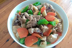 天冷最该吃这个肉，10元1斤，焖一焖20分钟就好，又香又嫩图片
