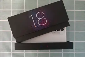 “魅族18”与“OPPO Reno5 Pro”上手对比图片