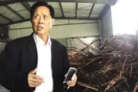 “破烂王”胡永根，56岁靠捡破烂创业，17年炼成亿万富翁娶娇妻图片