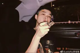 两年前的新说唱，李佳隆第一次告诉了我们什么是Hitsong图片