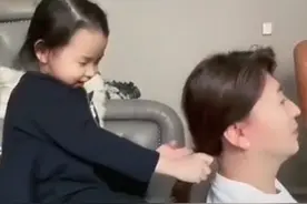 闫学晶4岁女儿正脸罕曝光，模样不像妈妈，意外曝光豪宅装修图片