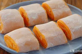 红薯别煮着吃了，教你红薯糕做法，香甜软糯又多层，咬一口特好吃图片