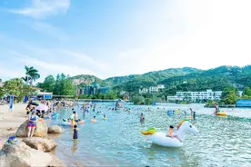 广东江门又一温泉酒店开业，坐拥62池天然温泉，网友：假期一定去图片