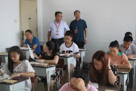 考上大学就“轻松”了？大错特错，去年有5万多本科生被取消学位图片