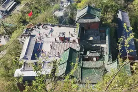 五一小长假十堰共接待游客近150万人次 旅游收入7.08亿图片
